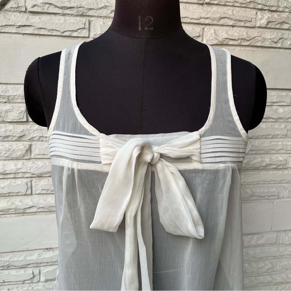 NWOT ONLY White Sheer Tunic Top - Picture 3 of 9